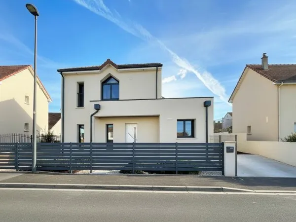 Terrain + maison 114 m²