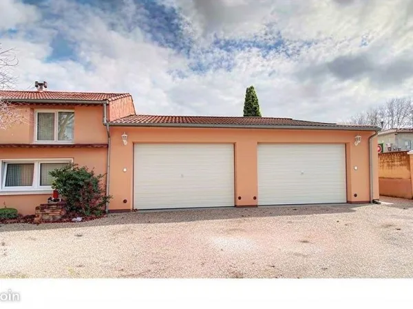 Location local professionnel 95 m² Bureau + stockage