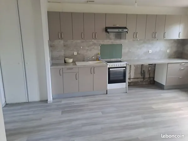 Location maison le Girouard
