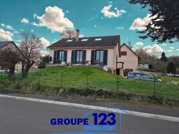 Pavillon familial sur sous-sol à Sougères-sur-Sinotte (Monét