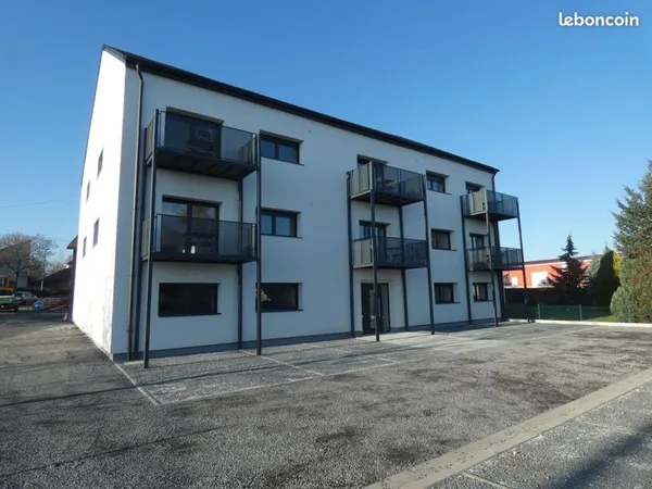 Appartement F2 dans une résidence de standing, place parking, exterieur