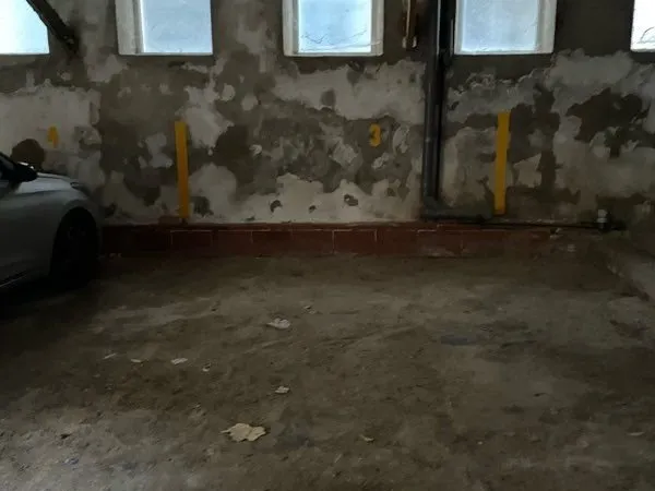 Garage voiture ou moto