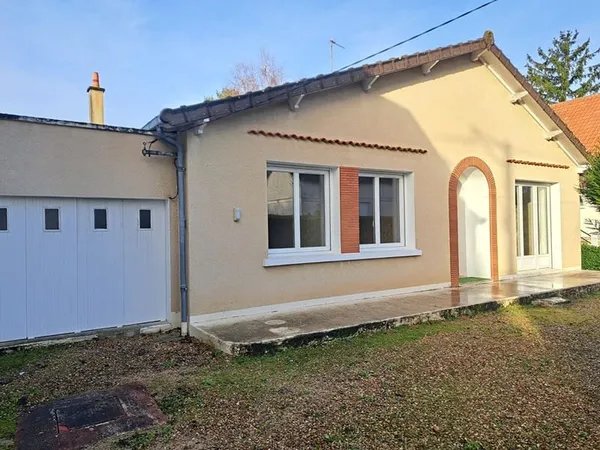 RARE - MAISON PLAIN PIED CENTRE VILLE