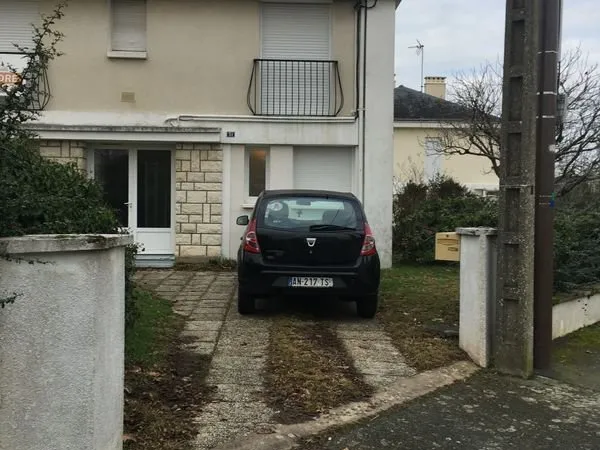 Maison comprenant 3 logements