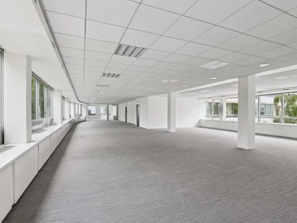 Bureaux 335 m²