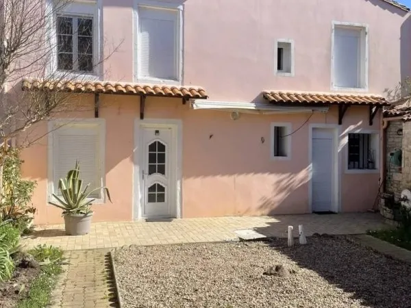 Maison Vente Aigre   109000€
