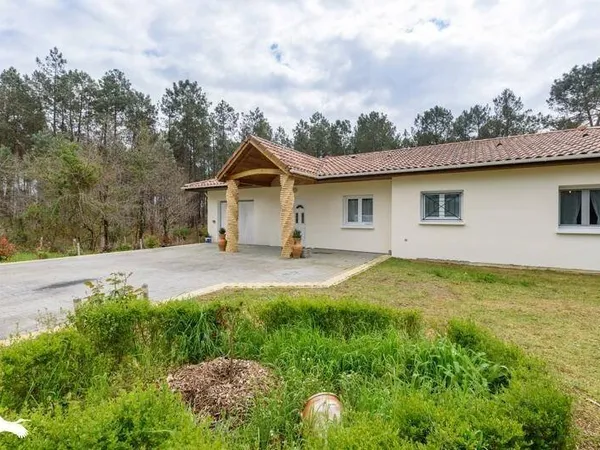 Maison 4 pièces 140 m²
