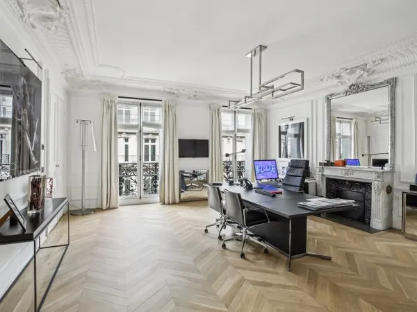 Bureaux 193 m²