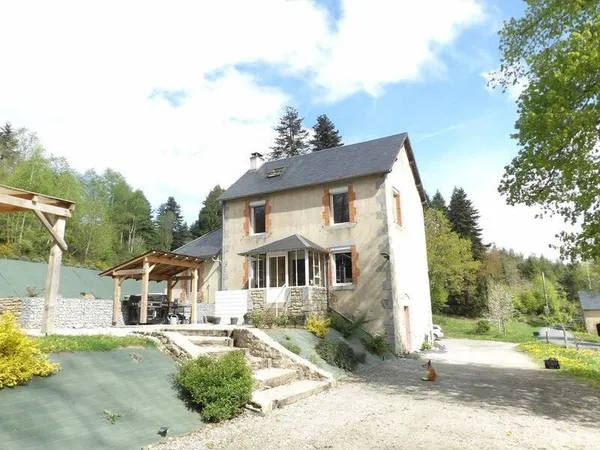 Maison 6 pièces 122 m²
