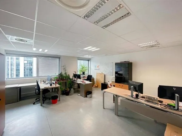 Bureaux 2622 m²