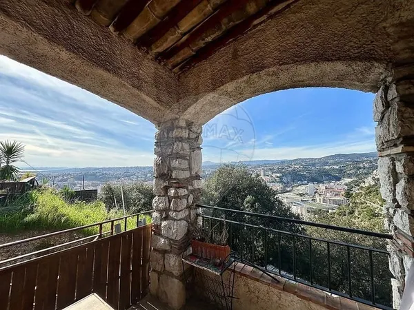 Maison 7 chambre(s) à vendre