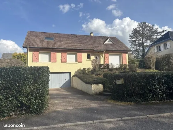 Pavillon 7 pièces 120 m²