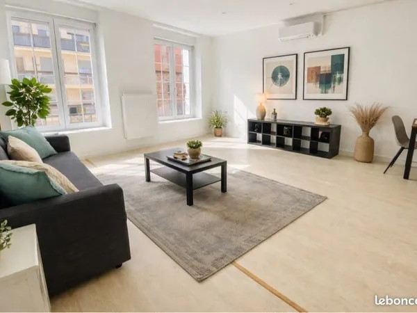 Appartement F1 rénové meublé centre ville Luxeuil