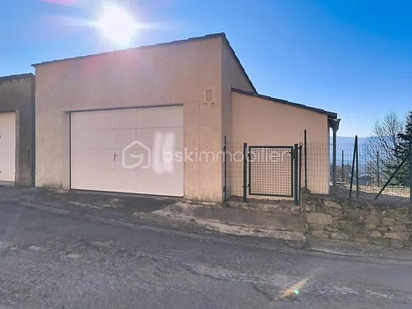 Garage 27m² - très bon état - Saint Vincent d'Olargues