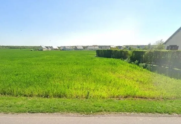 Terrain 848 m²