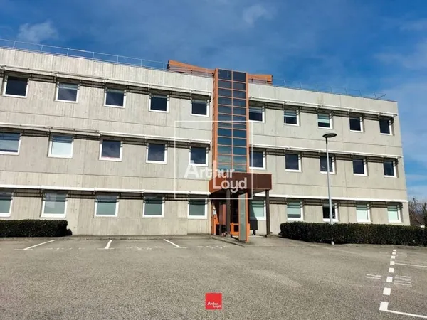 Bureaux 329 m²
