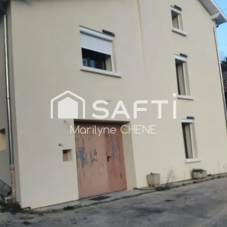 Maison de village sur les hauteurs de Tolvon ( 5 minutes de Voiron) de 120m² avec garage et cave