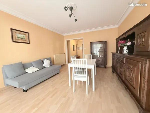 Appartement - 70 m² - 3 pièces