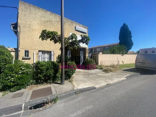 Local commercial 212 m²