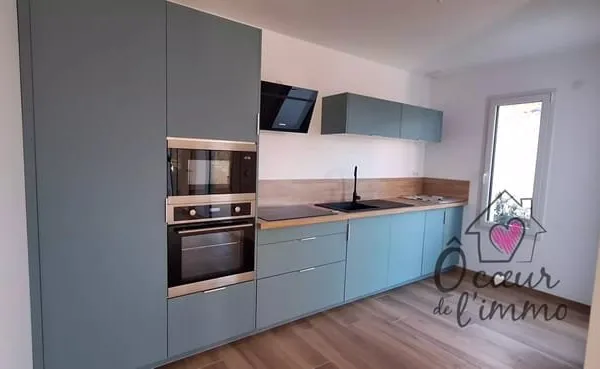 Plain pied : 3 chambres avec double garage de 38m2