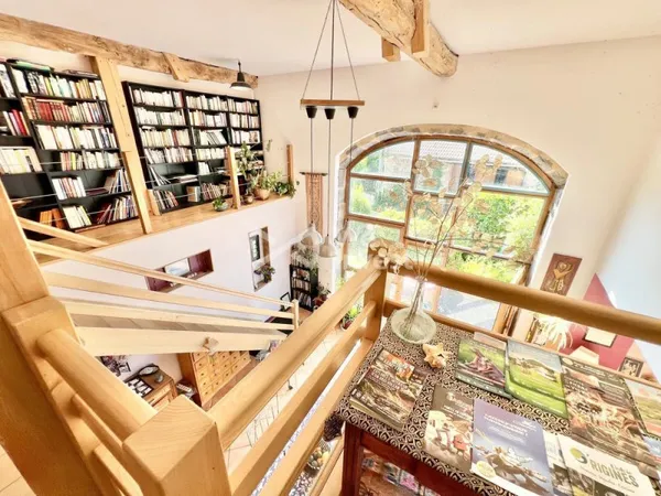 Propriété avec chambres d'Hôtes et gîtes, 243 m² habitables