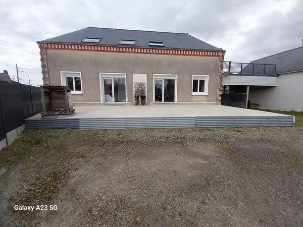 APPARTEMENT/ MAISON MEUBLE DE 70 M² EN 2 CHAMBRES MEUBLE