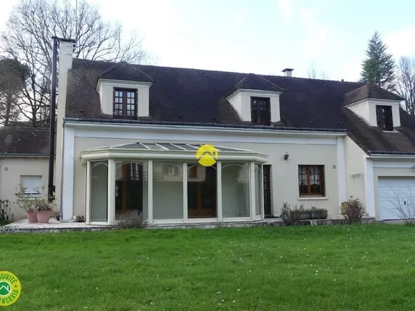Maison 8 pièces 220 m²