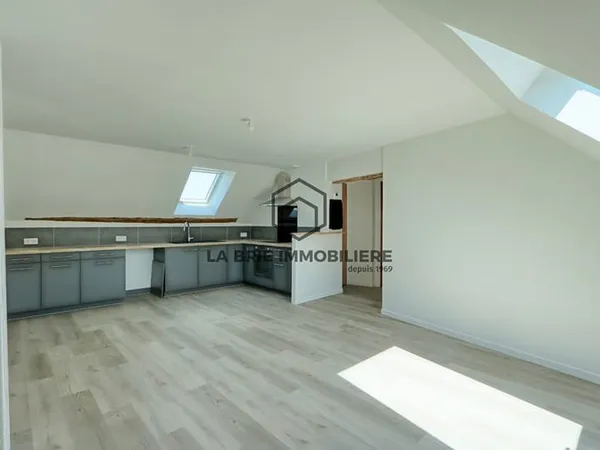 Appartement Brie Comte Robert 3 pièce(s) 61,80 m2