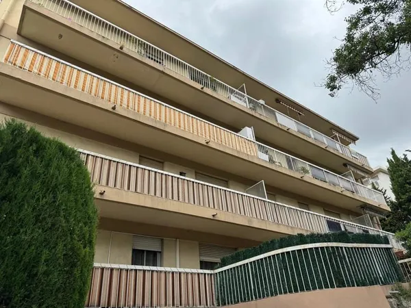 Appartement 1 pièce 35 m²