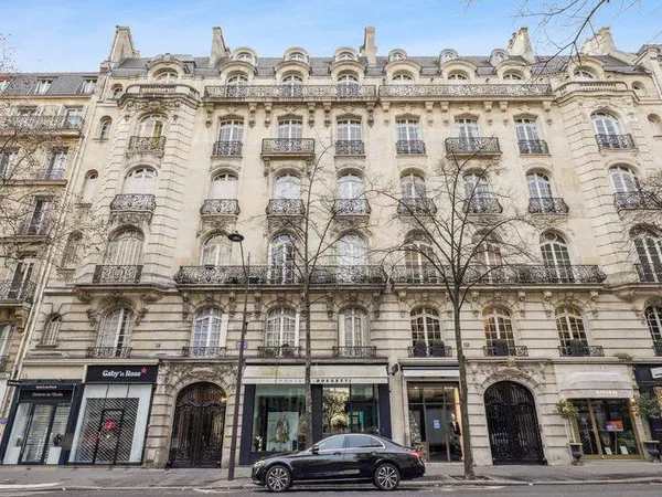 Bureaux 447 m²