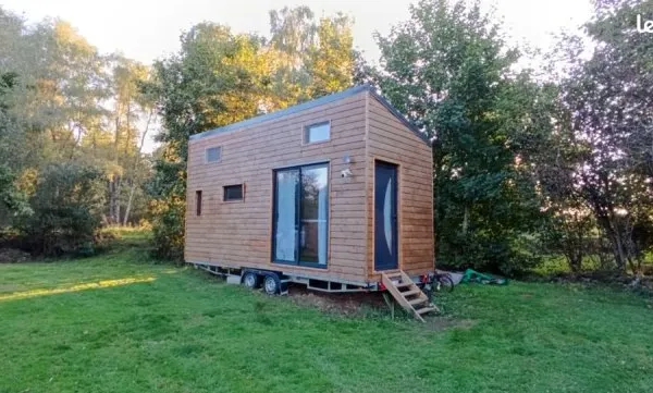 Tiny house