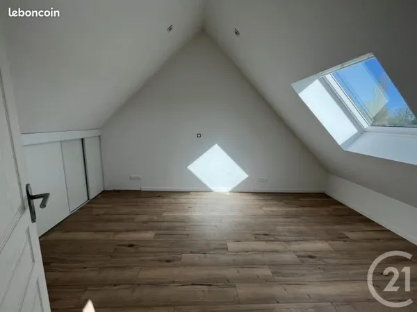 Maison 4 pièces 117 m²