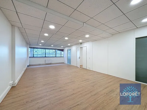 Bureaux 1 pièce 45 m²