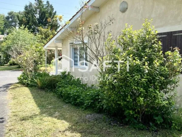 Maison de plain pied avec grand terrain