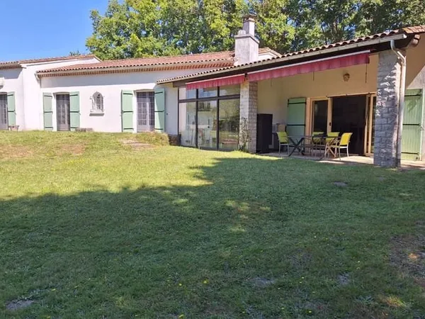 Maison 6 pièces 204 m²