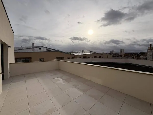 Appartement 5 pièces 107 m²