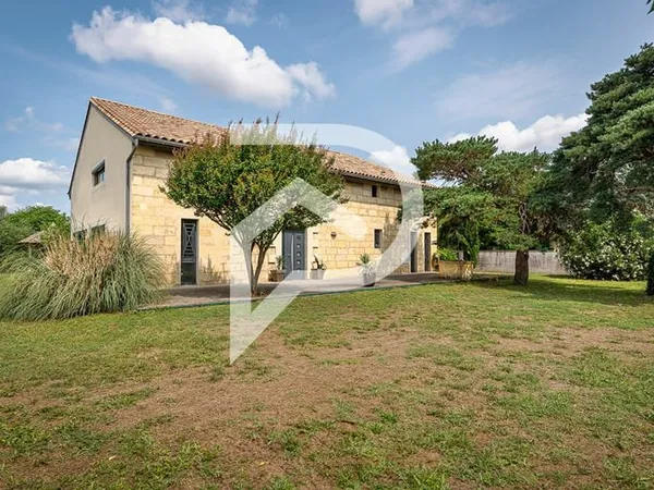 Maison en Pierre esprit loft à 5 minutes de Libourne