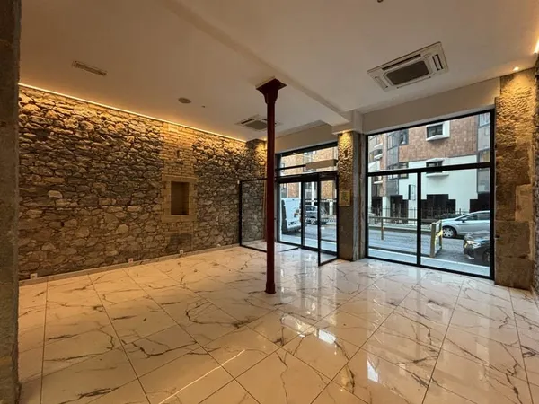 Local Commercial 120 m2