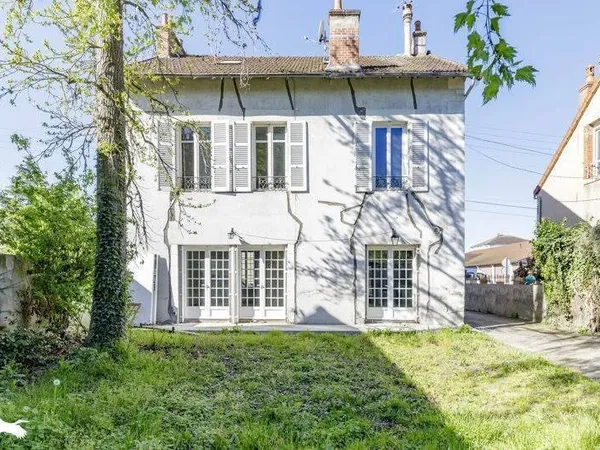 Maison 7 pièces 162 m²