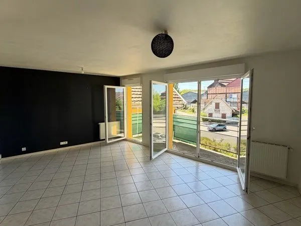 T2 50m² avec terrasse + parking gratuit - 2ème étage - Audincourt