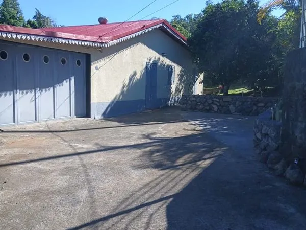 🌿 À vendre - Maison au Tampon (800 m d'altitude) 🌿
