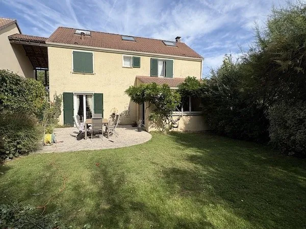 Maison Vente Châteaufort 9p 175m² 595000€