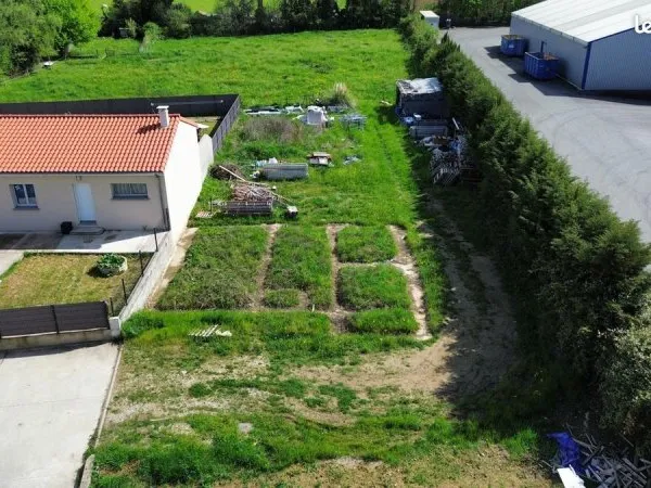 Terrain 849 m² Saint-Donat-sur-l'Herbasse