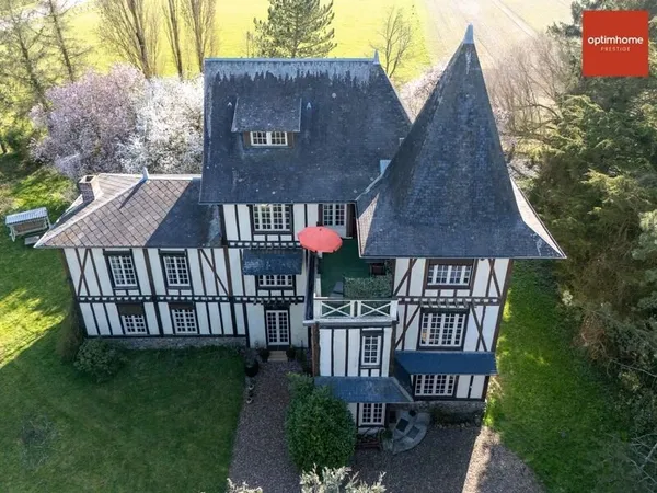MANOIR ANGLO-NORMAND CHALEUREUX & FAMILIAL - À PROXIMITÉ DE BERNAY