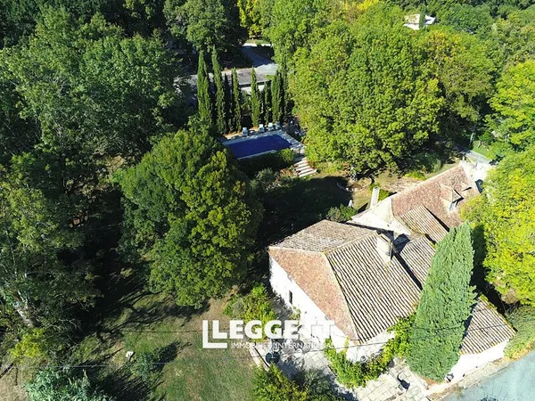 Maison 7 pièce(s), RAYET