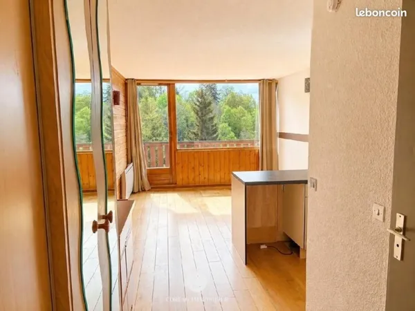 Studio 1 pièce 23 m²