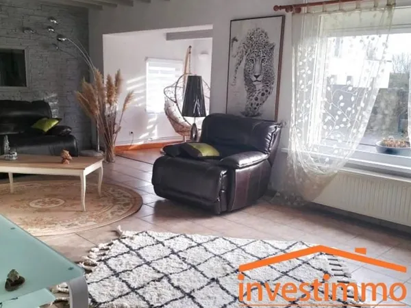 Maison 11 pièces 253 m²