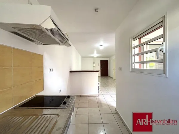 A vendre - Appartement F2 de 47 m² - Parking -Libre de tout