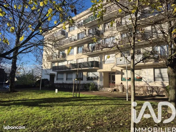 Studio 1 pièce 38 m²