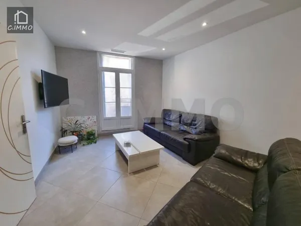 Maison 9 pièces 220 m²